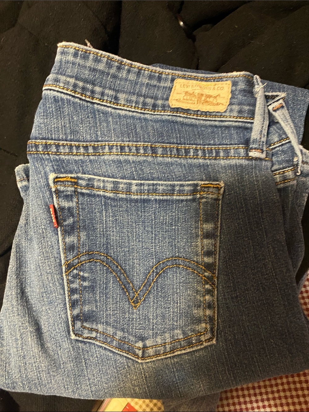 Levi's Women's Light Wash Straight Leg Jeans